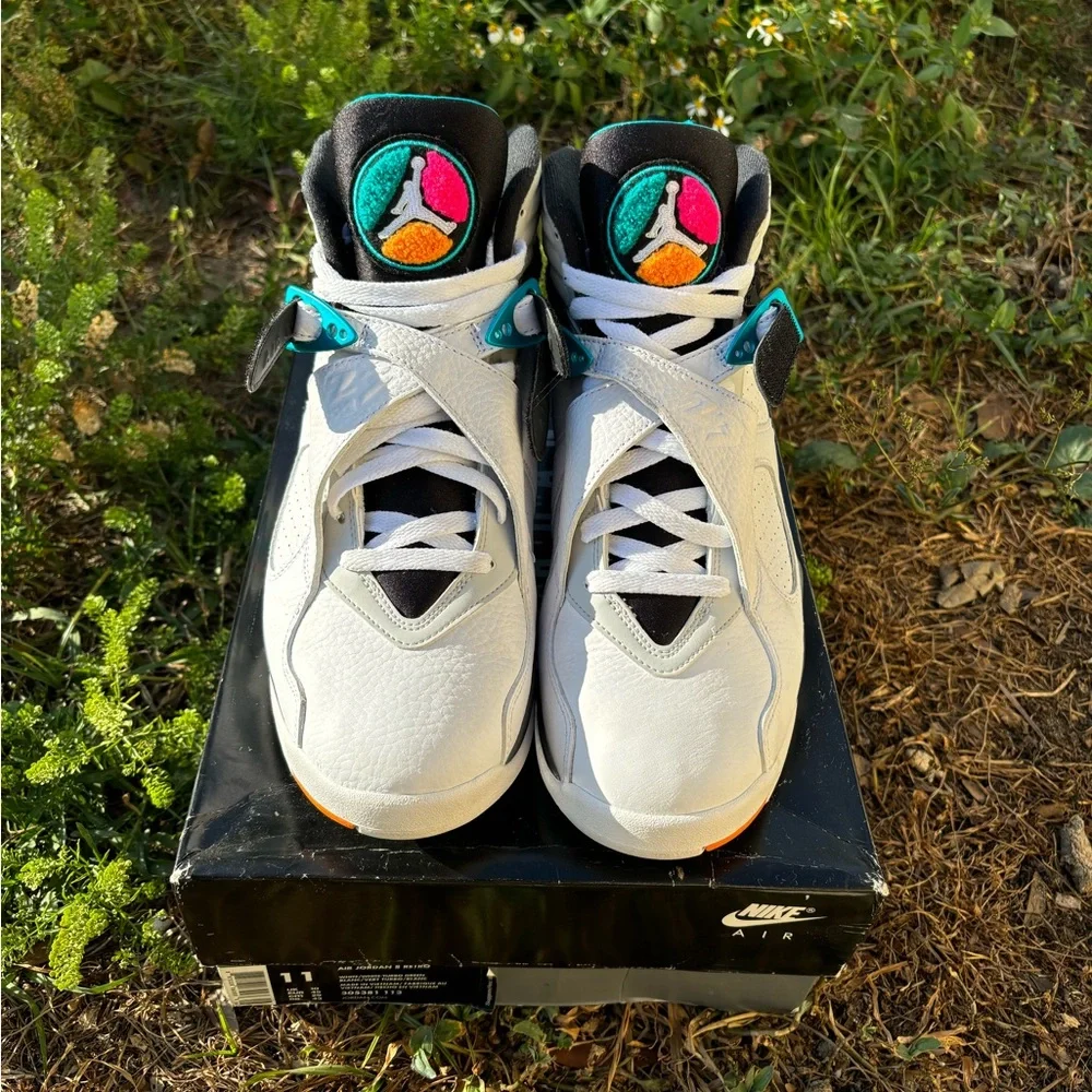 Jordan 8 Retro - Picture 4 of 10